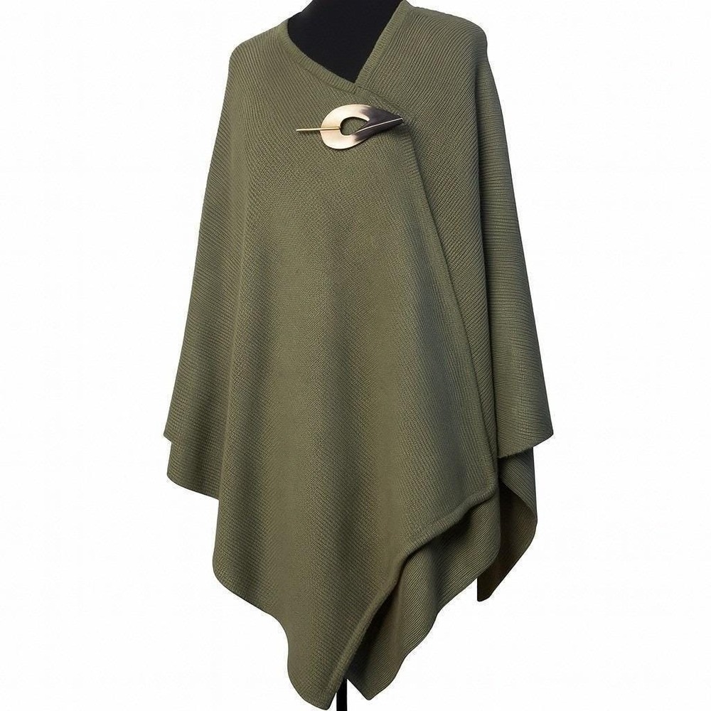 Peruvian Soul Alpaca Navy Knit Shawl Wrap Poncho Cape Ruana w/ Horn Toggle Pin - Picture 11 of 16